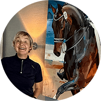 A delighted client stands beside her large-scale contemporary horse portrait by Hartmut Hellner. The painting shows a dressage horse in dynamic motion, with the expressive eye as the focal point.